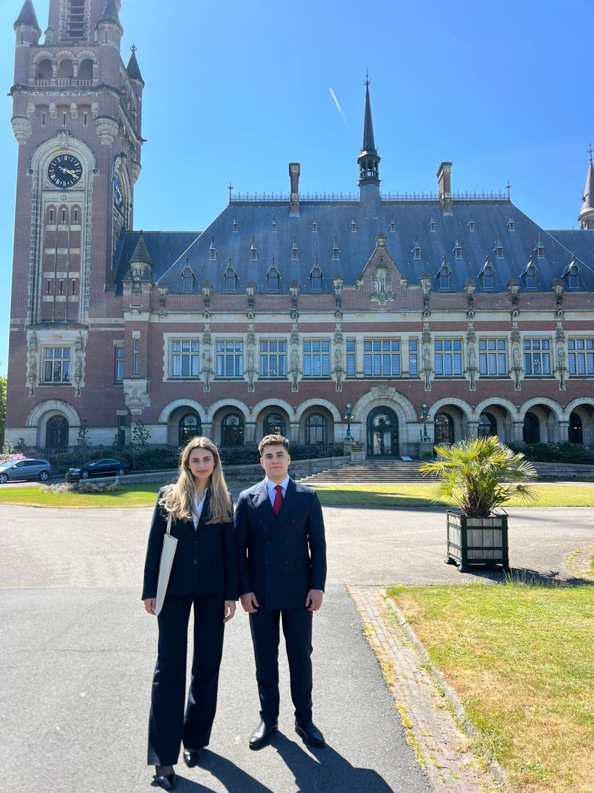 Accusation Louis x Emma 